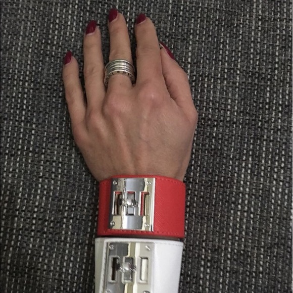 Wide Bracelet - Picture 2 of 5